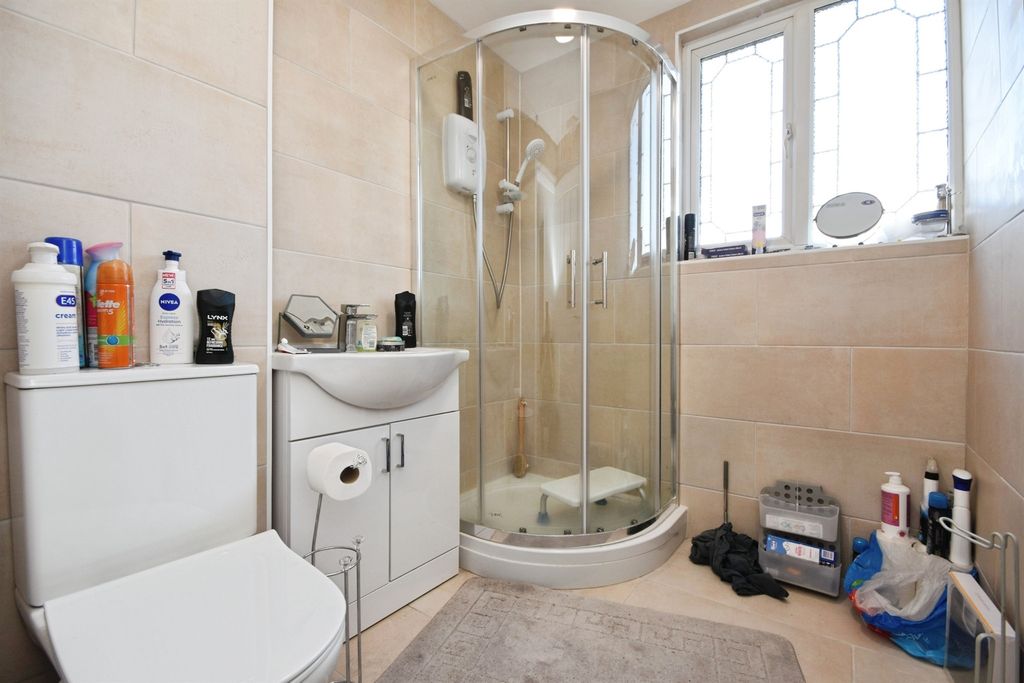 Additional image 6 of 3 bed maisonette for saleSouthwark Path, Basildon SS14