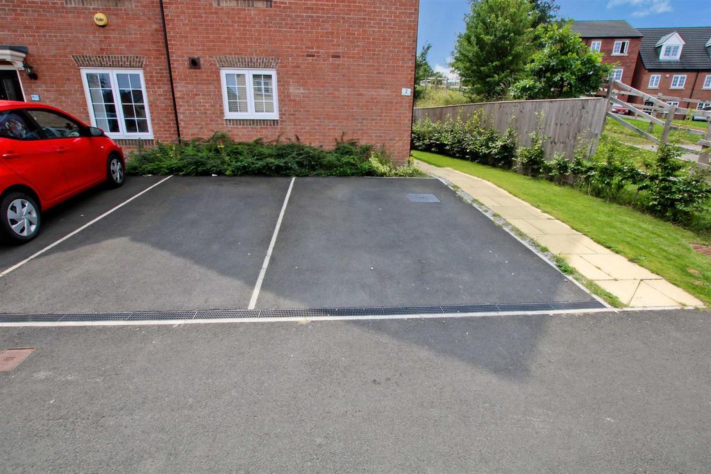 Additional image 17 of 3 bed semi-detached house for salePiebridge Way, Wortley, Leeds LS12