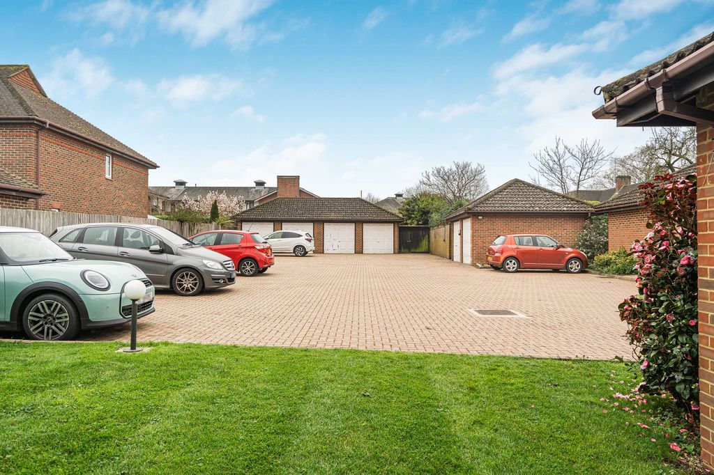 Additional image 16 of 2 bed property for saleGreville Park Road, Ashtead KT21