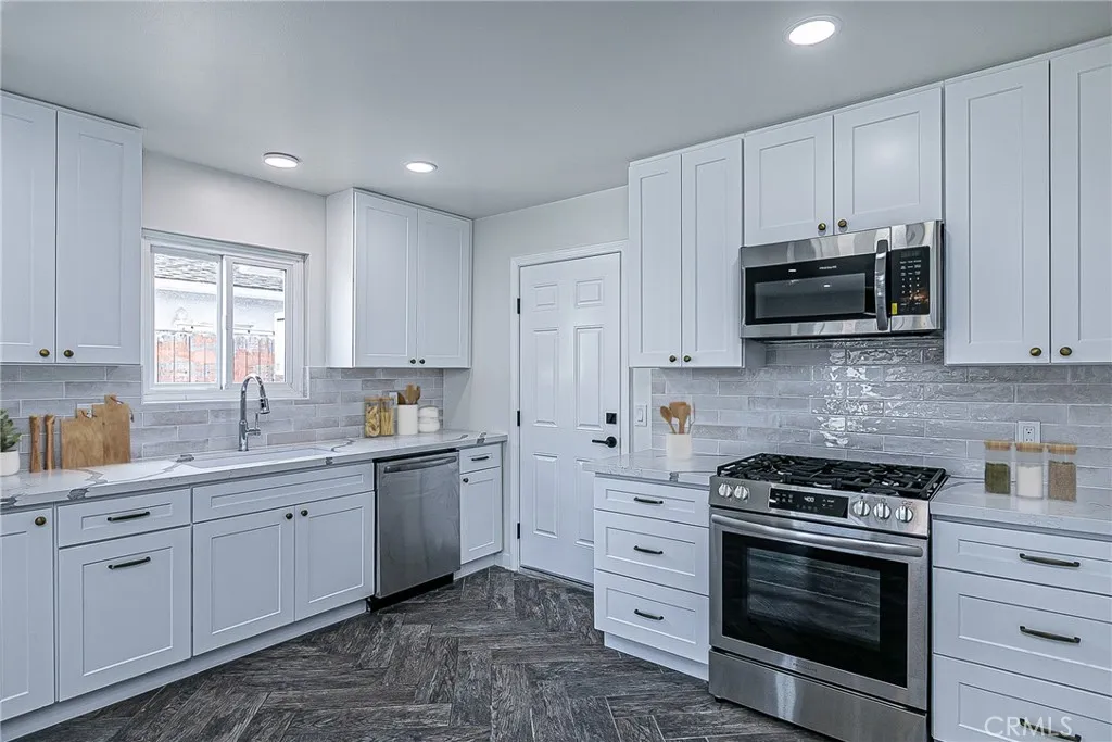Additional image 4 of 1621 W Pine, Lompoc, CA 93436