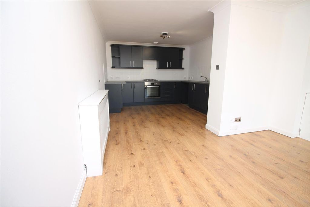 Additional image 4 of 2 bed flat for saleClydeview Apartments, High Carnegie Road, Port Glasgow PA14