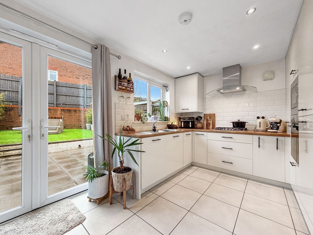 Additional image 8 of 3 bed terraced house for saleRiver Avenue, Trelewis CF46