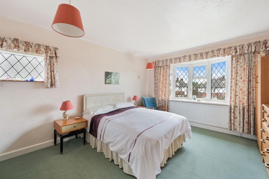 Additional image 11 of 3 bed detached house for saleFiddicroft Avenue, Banstead SM7