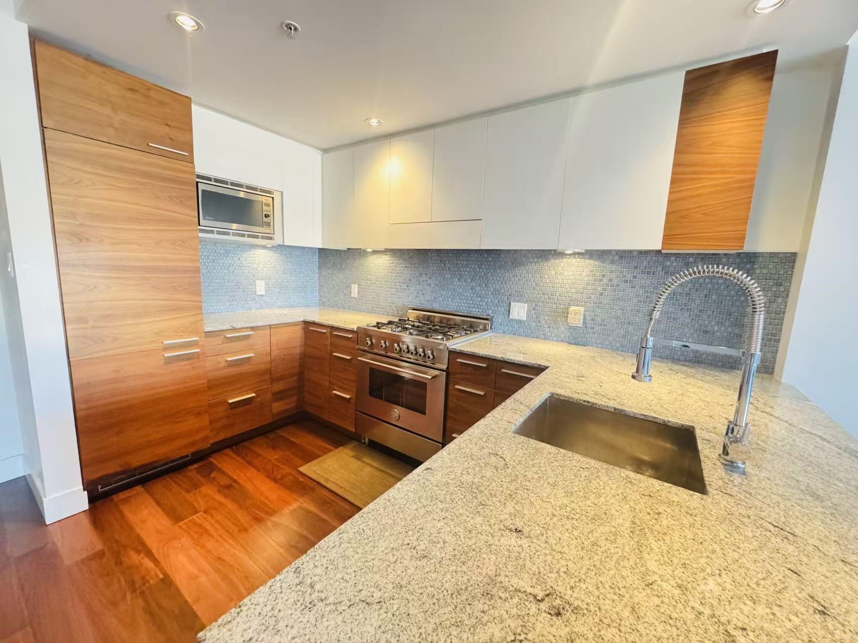 Additional image 3 of 4375 West 10th Avenue, Vancouver, BC, V6R 2H6