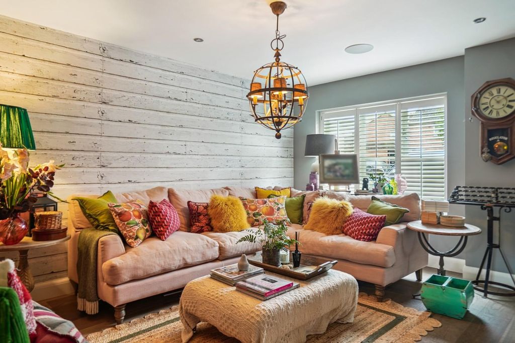 Additional image 8 of 4 bed detached house for saleWhielden Street, Old Amersham, Buckinghamshire HP7