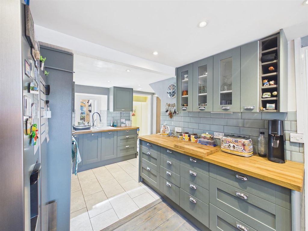 Additional image 10 of 3 bed detached house for saleHendre Road, Capel Hendre, Ammanford SA18