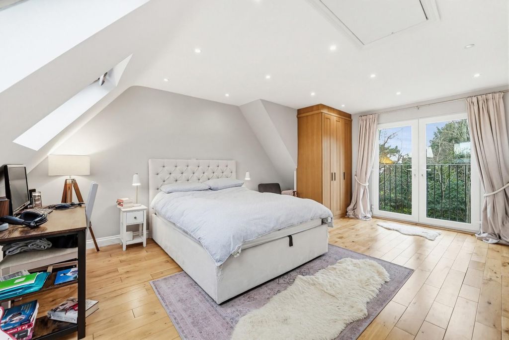 Additional image 8 of 4 bed end terrace house for saleThornfield Road, Banstead SM7