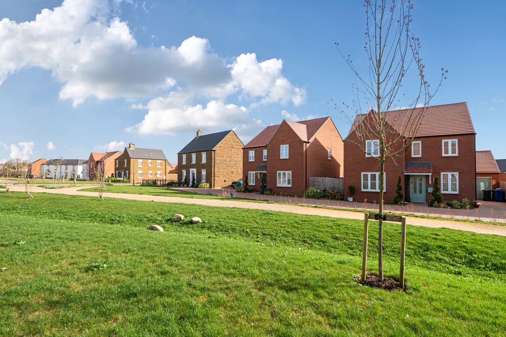 Additional image 11 of 4 bed detached house for saleBowlers Close, Banbury OX16