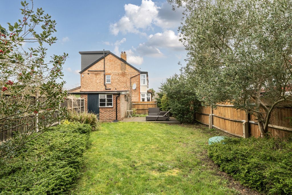 Additional image 9 of 2 bed maisonette for saleSt. James's Avenue, Beckenham BR3