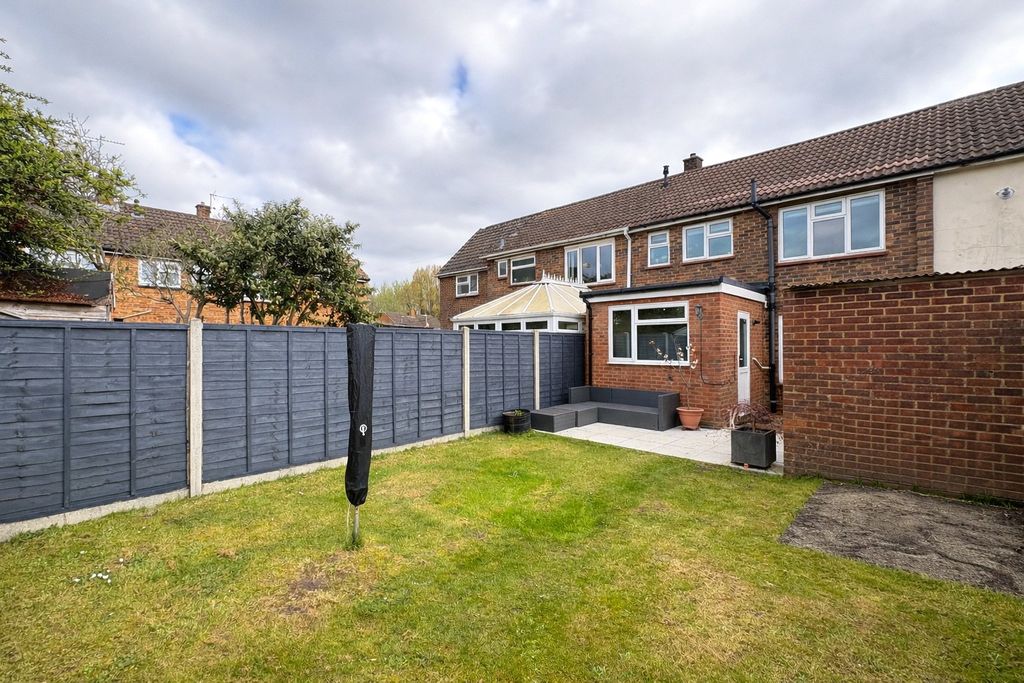 Additional image 4 of 3 bed terraced house for saleWillow Way, Aldershot, Hampshire GU12