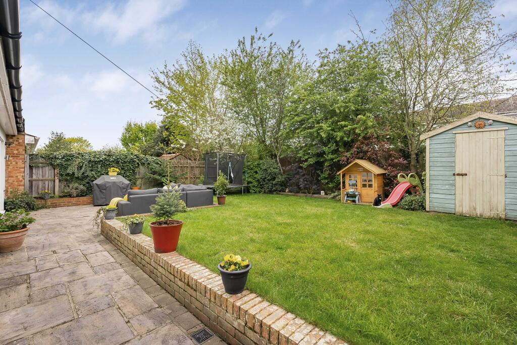 Additional image 30 of Brache Close, Redbourn, Hertfordshire, AL3