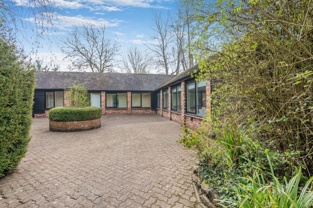 Additional image 12 of 3 bed detached house for saleChurch Hill, Kingsnorth, Kent TN23