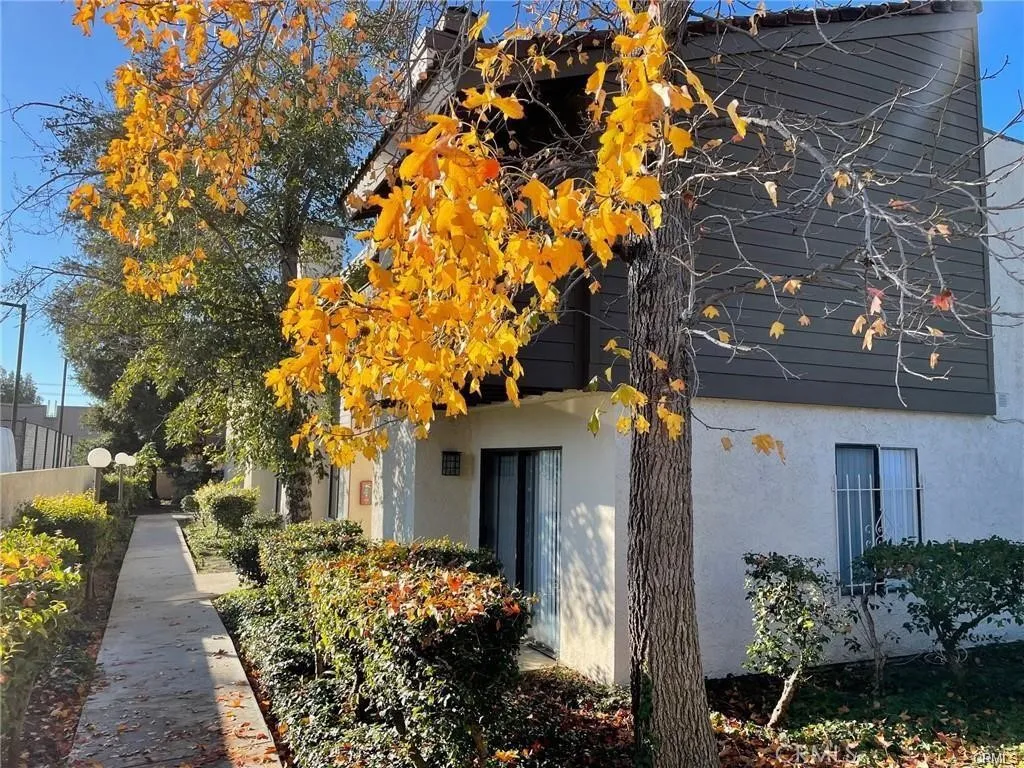 Additional image 2 of 10001 Topanga Canyon Blvd Unit 17, Chatsworth, CA 91311
