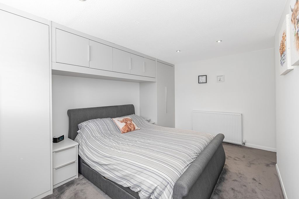Additional image 11 of 3 bed detached house for sale18 Baberton Mains Wood, Edinburgh EH14