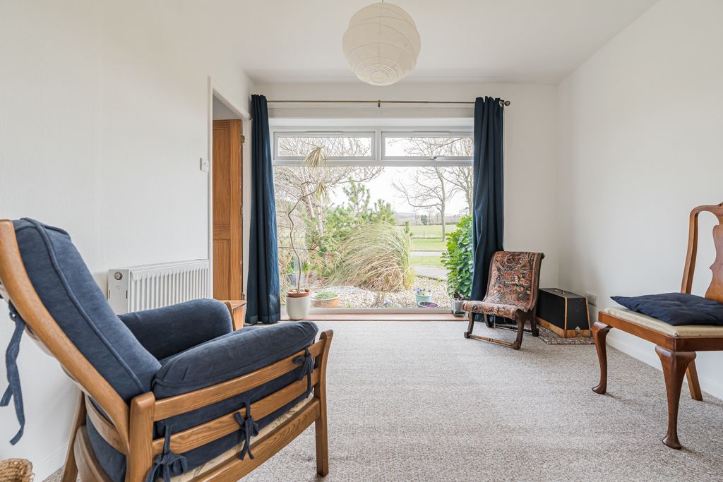 Additional image 20 of 4 bed bungalow for sale18 Cockburn Crescent, Edinburgh EH14