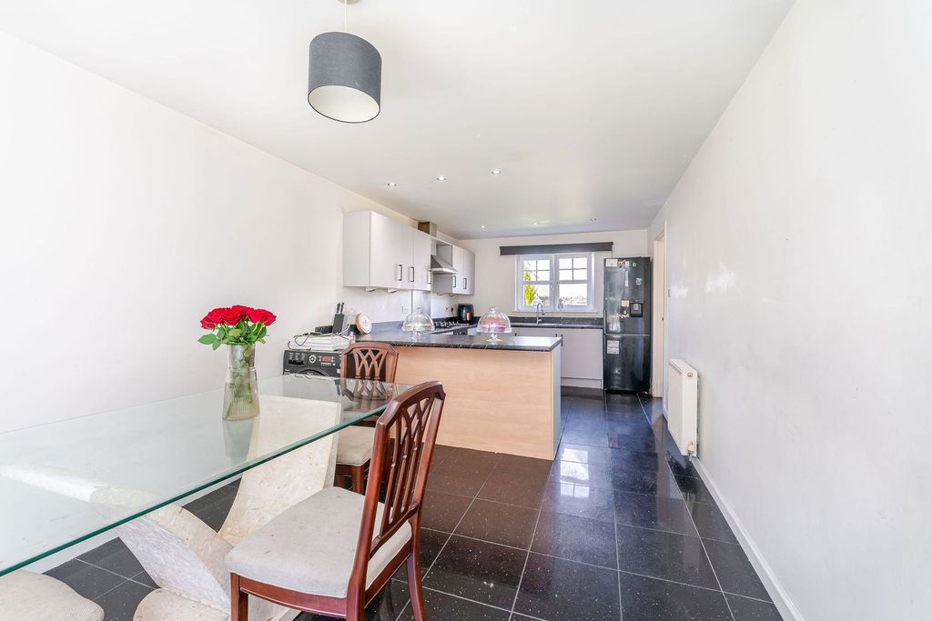 Additional image 9 of 6 bed town house for saleMosside Terrace, Bathgate EH48