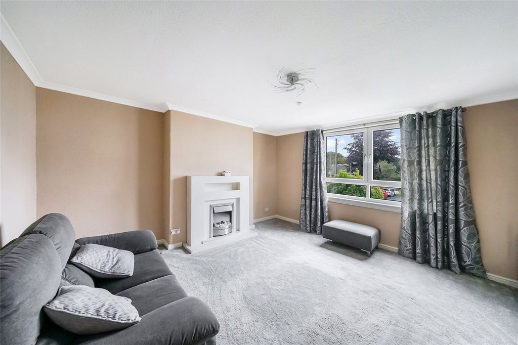 Additional image 2 of 3 bed flat for saleIndians Dorp, Balfron Station, Glasgow, Stirlingshire G63