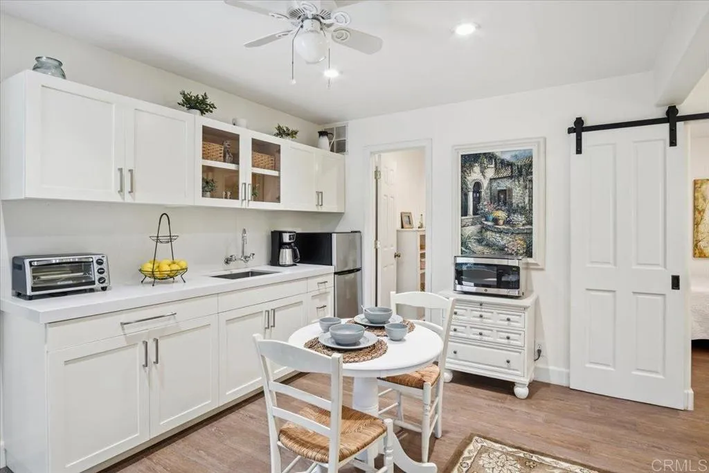Additional image 88 of 734 Avocado Ct, Del Mar, CA 92014