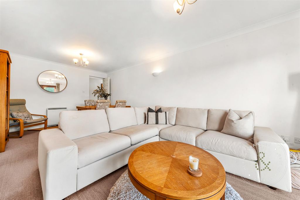 Additional image 4 of 2 bed flat for saleYork Court, Schooner Way, Cardiff CF10