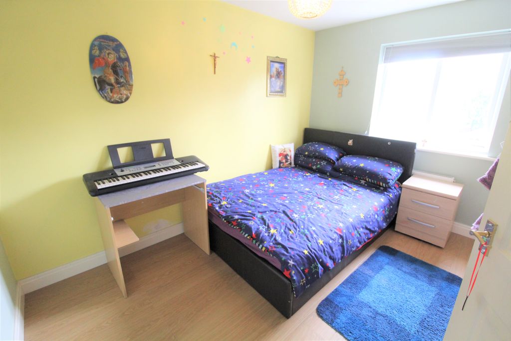 Additional image 18 of 6 bed detached house for saleKentmere Drive, Lakeside, Doncaster DN4