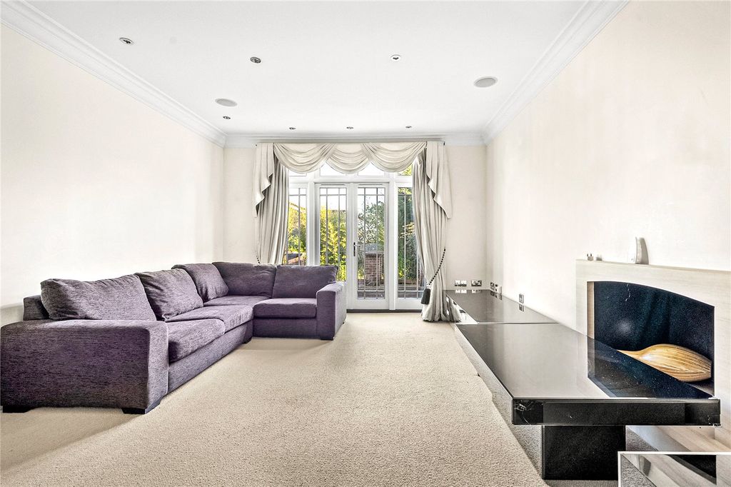 Additional image 13 of 5 bed detached house for saleQuinta Drive, Barnet EN5