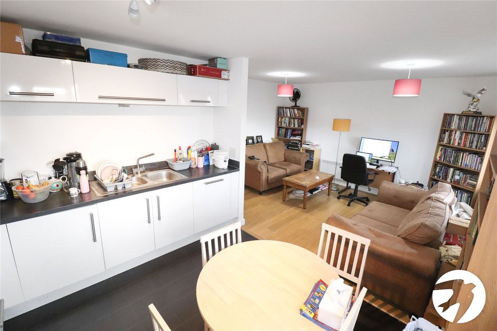 Additional image 11 of 2 bed flat for saleLittle Brights Road, Belvedere DA17