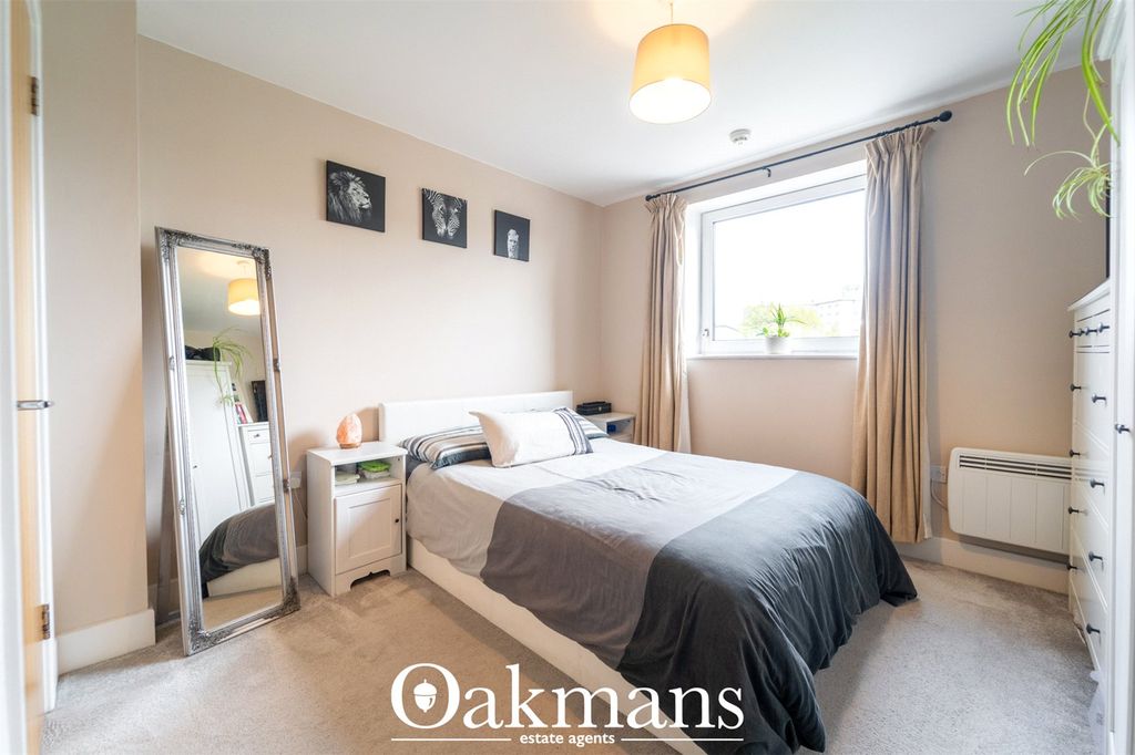 Additional image 12 of 2 bed flat for saleBell Barn Road, Birmingham, West Midlands B15