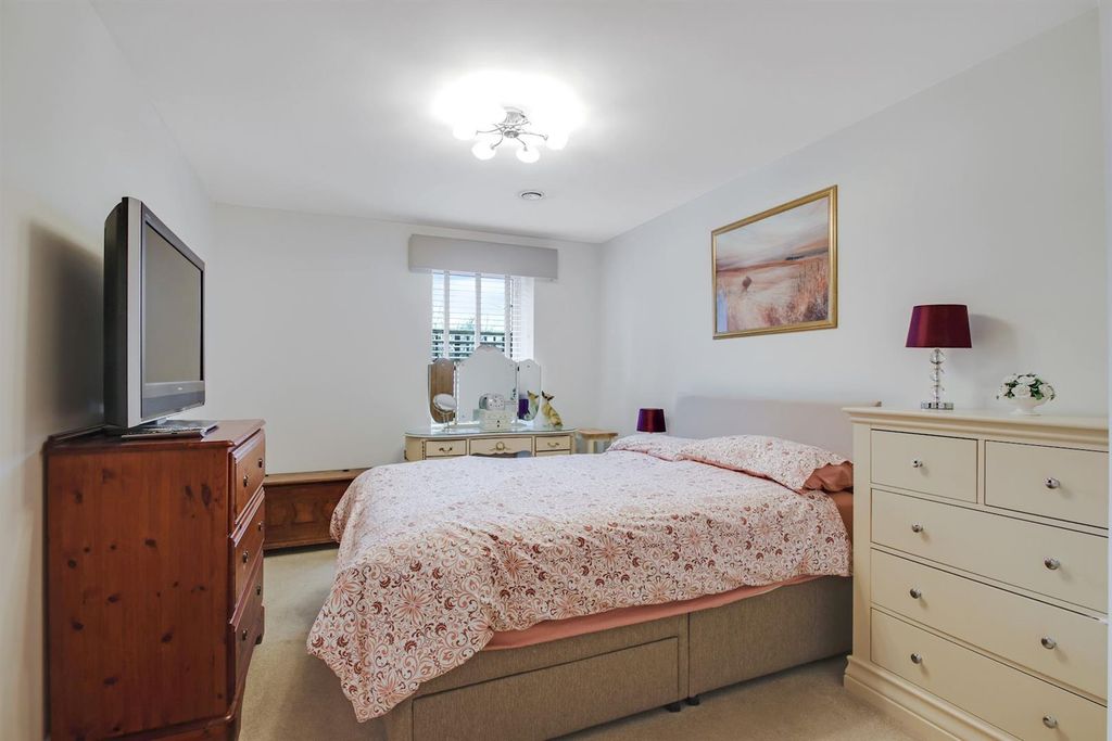 Additional image 3 of 1 bed flat for saleAlbion Road, Bexleyheath DA6