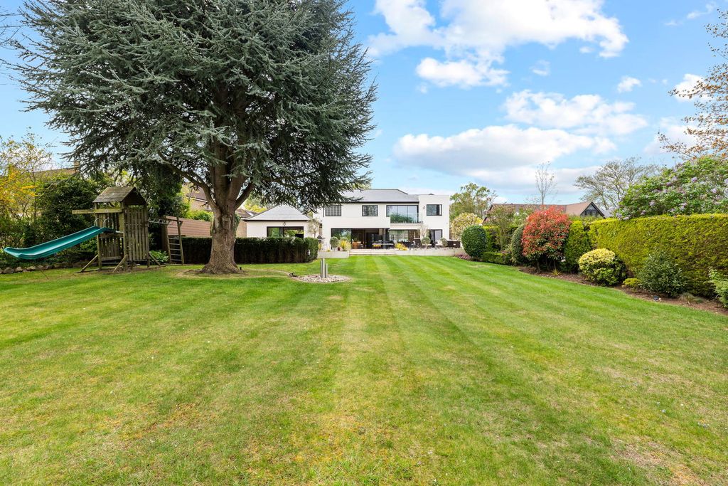 Additional image 33 of 4 bed detached house for saleGilhams Avenue, Banstead SM7