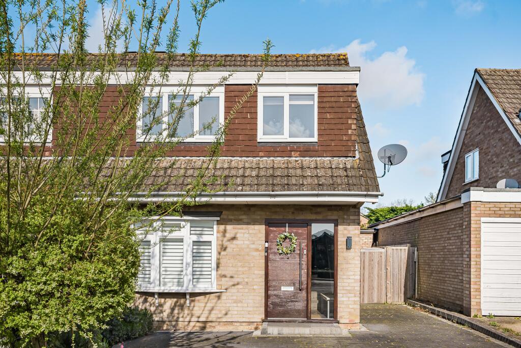 Additional image 17 of Alzey Gardens, Harpenden, Hertfordshire, AL5