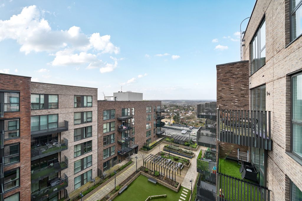 Additional image 10 of 2 bed flat for saleRegal Walk, Bexleyheath DA6