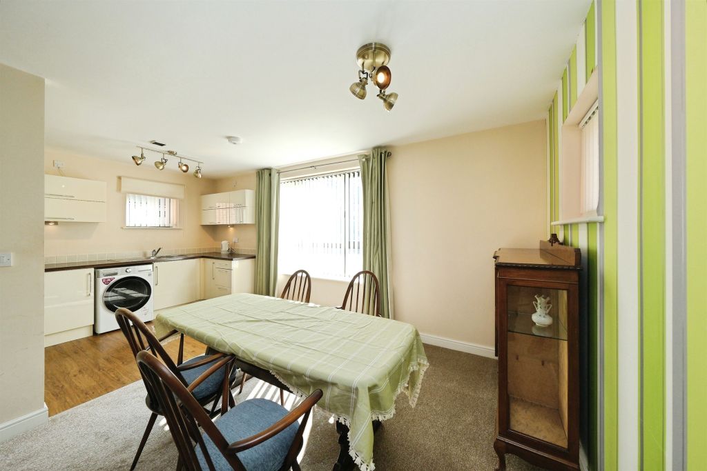 Additional image 9 of 2 bed flat for saleLeighton Way, Belper DE56