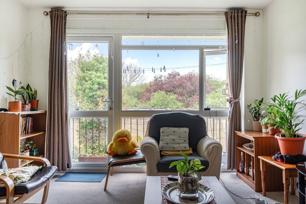 Additional image 5 of 3 bed flat for saleRochfort Court, Bath BA2