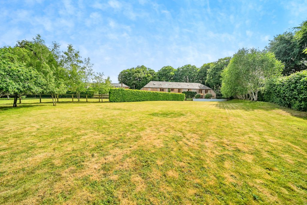 Additional image 20 of 6 bed barn conversion for saleFarleigh Lane, Dummer, Basingstoke RG25