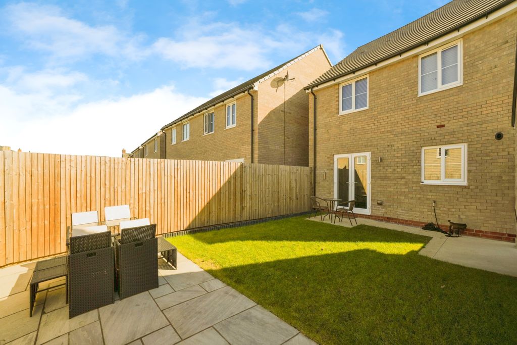 Additional image 3 of 4 bed detached house for saleActons Wood Lane, Runcorn WA7