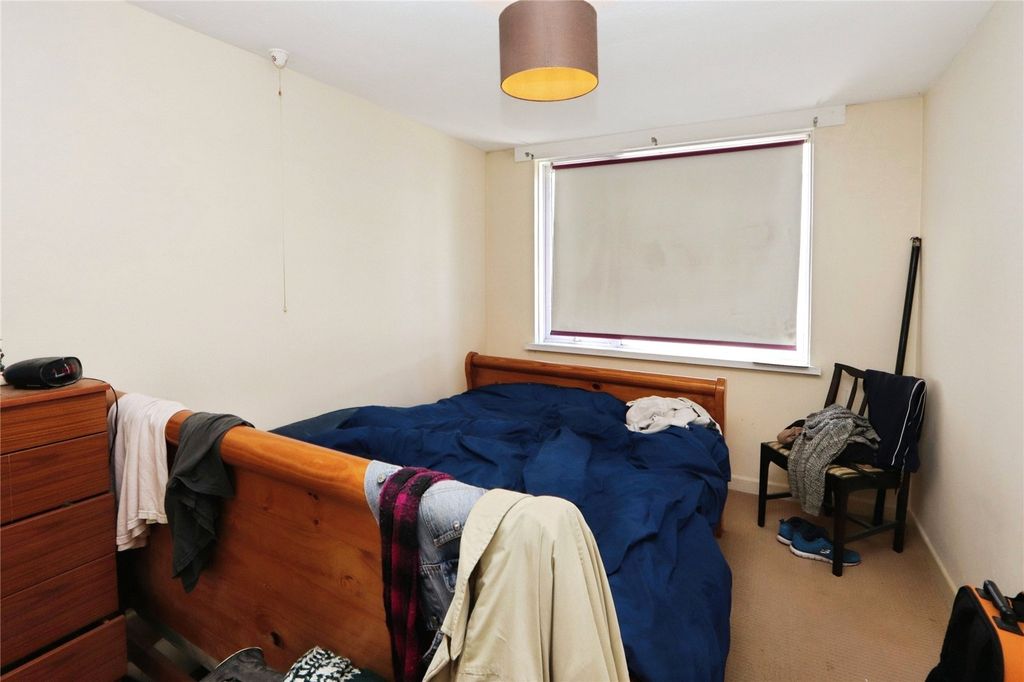 Additional image 6 of 1 bed flat for saleButtgarden Street, Bideford, Devon EX39