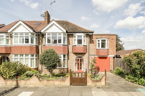 Ainsdale Road, Ealing W5