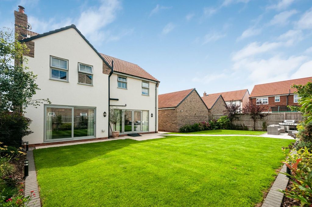 Additional image 23 of 4 bed property for saleWinter Place, Beverley HU17