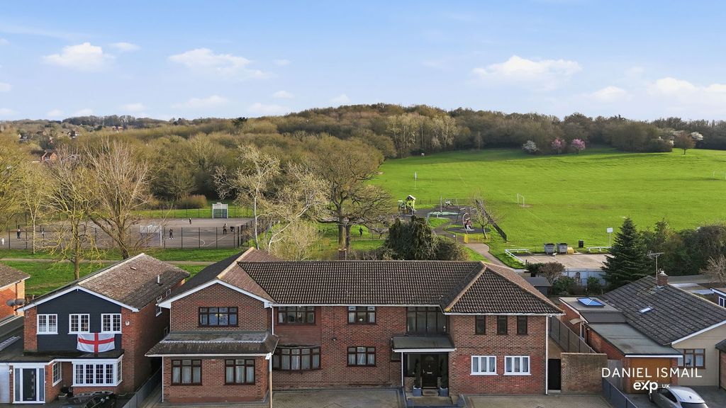 Additional image 40 of 8 bed detached house for saleWelbeck Drive, Langdon Hills, Basildon SS16