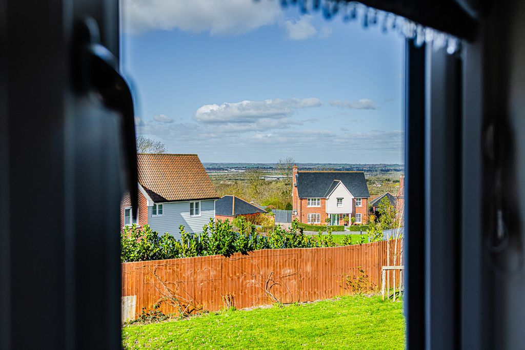 Additional image 26 of 4 bed detached house for saleThe Brackens, Benfleet SS7