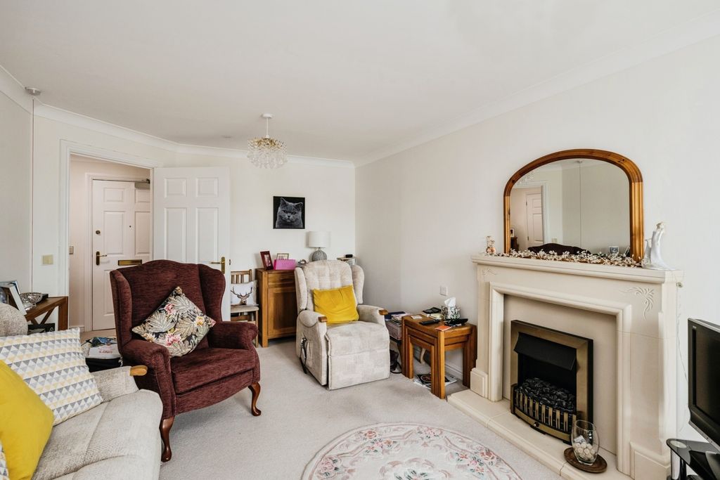 Additional image 8 of 1 bed flat for saleAlexandra Road, Gorseinon, Swansea SA4