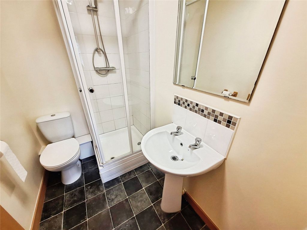 Additional image 3 of 2 bed flat for saleHeath End Road, Nuneaton, Warwickshire CV10