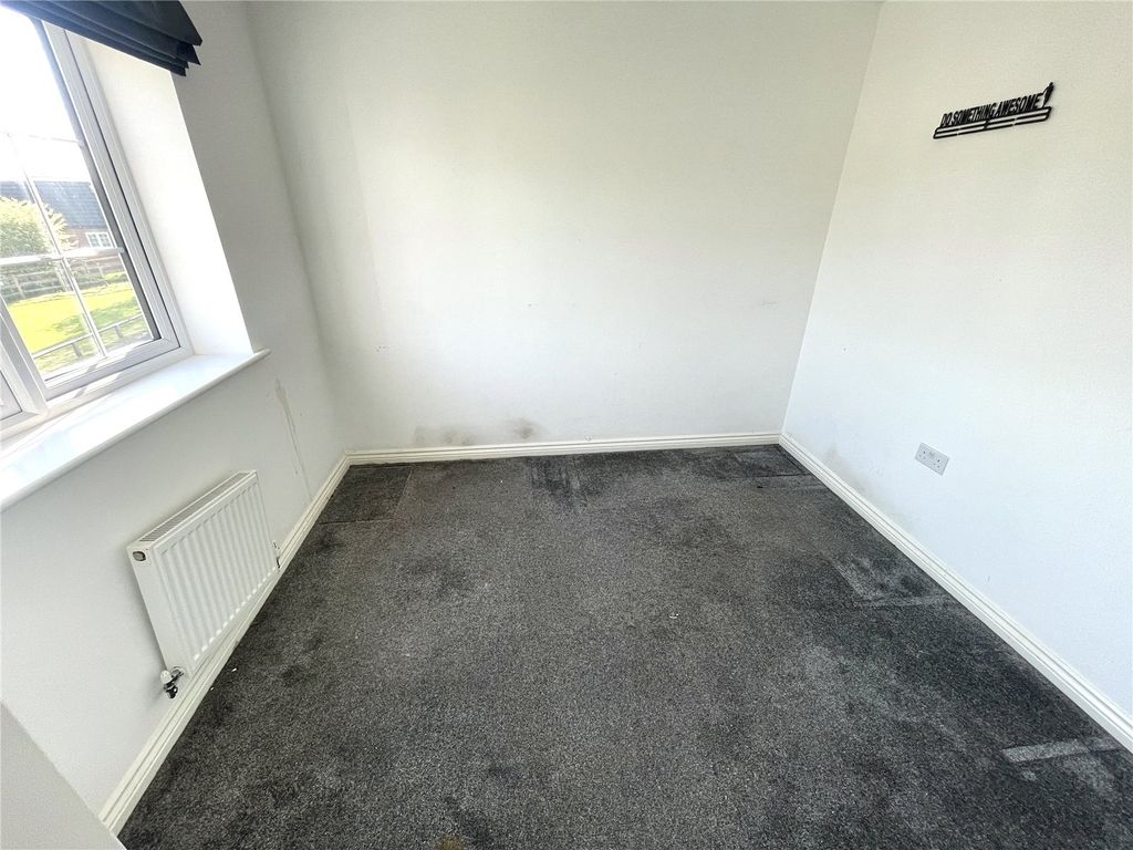 Additional image 7 of 4 bed semi-detached house for saleUppingham Gardens, Leeds, West Yorkshire LS12