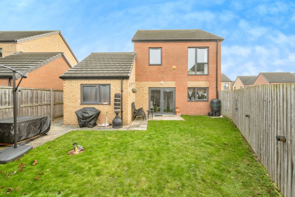 Additional image 4 of 3 bed detached house for saleWinscar Road, Doncaster, South Yorkshire DN4