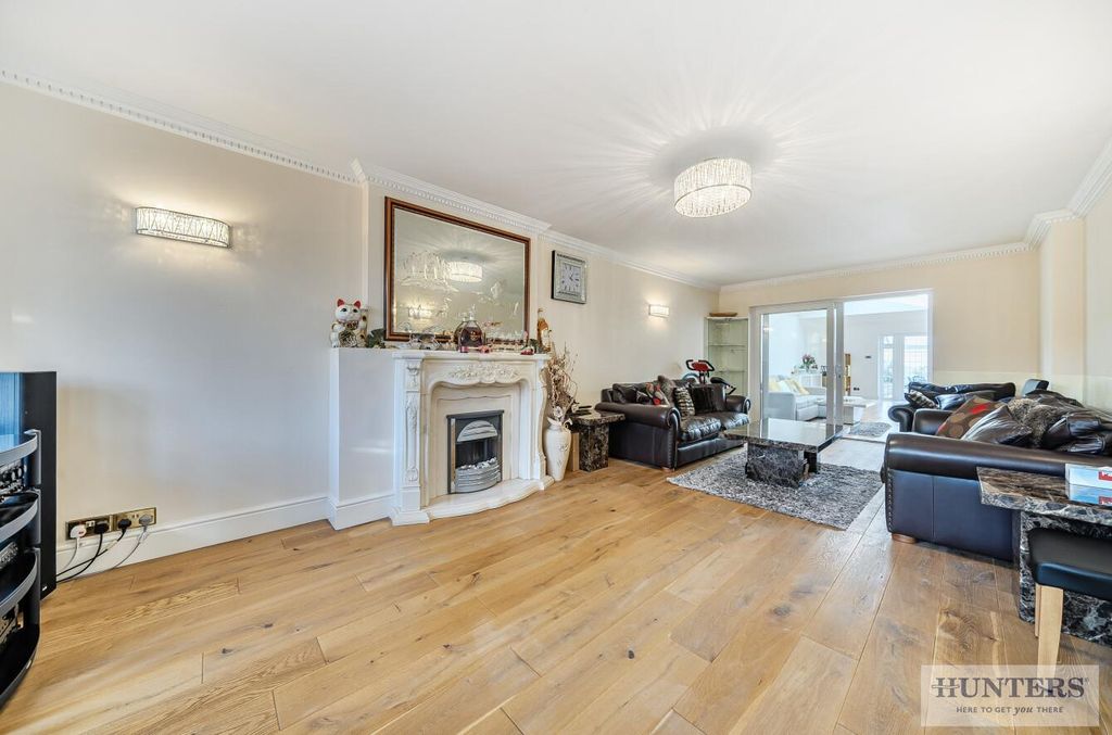 Additional image 2 of 5 bed detached house for saleMayplace Road East, Bexleyheath DA7