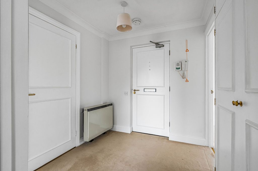 Additional image 7 of 2 bed property for saleGreville Park Road, Ashtead KT21