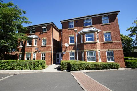 Eden Court, Fallowfield M14