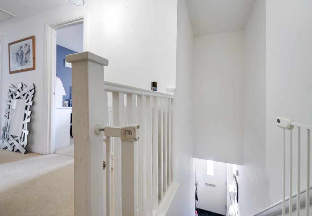 Additional image 17 of 2 bed flat for saleBlake Street, Aylesbury HP19