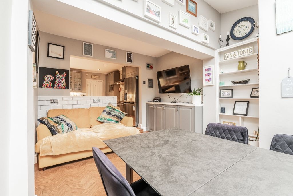 Additional image 19 of 4 bed detached house for saleIzane Road, Bexleyheath, Kent DA6