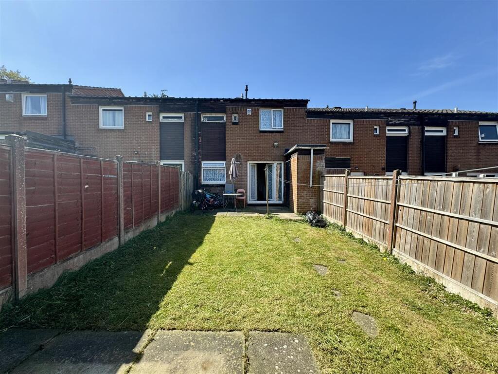 Additional image 18 of Wast Hill Grove, Birmingham